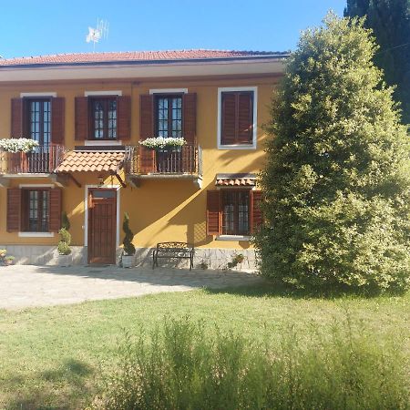 מלון Caselette Casa Dell'Agrifoglio מראה חיצוני תמונה
