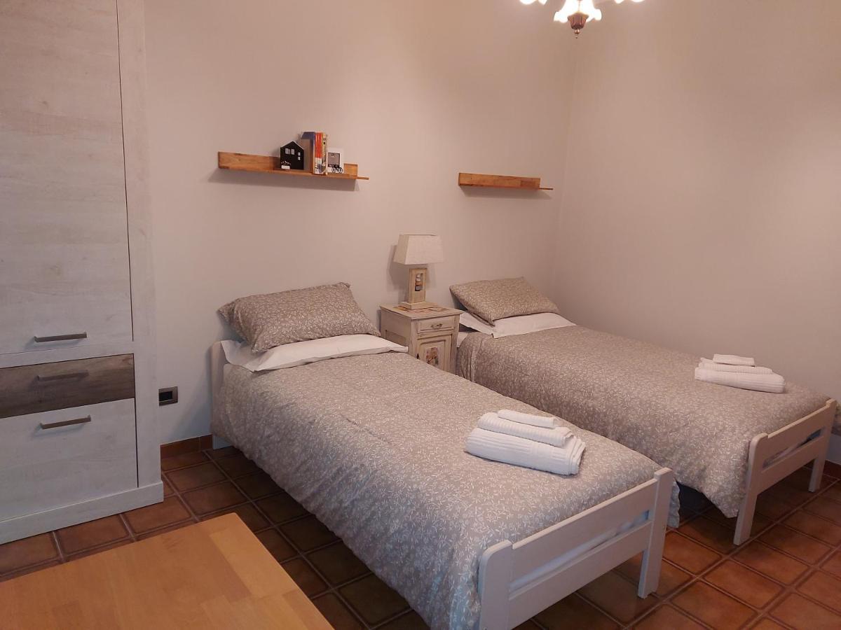 מלון Caselette Casa Dell'Agrifoglio מראה חיצוני תמונה